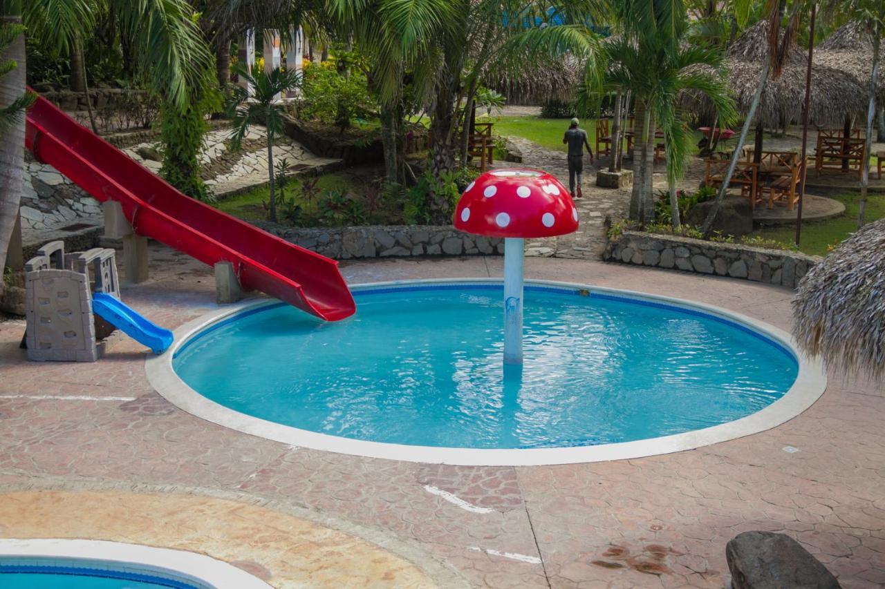 Hotel Colinas Del Rey Hato Mayor Del Rey 外观 照片