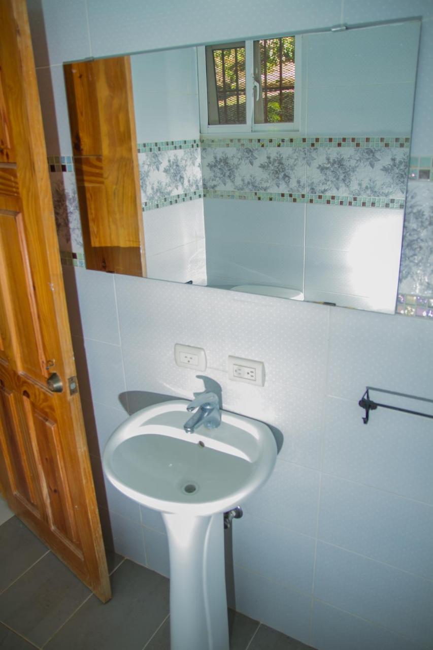 Hotel Colinas Del Rey Hato Mayor Del Rey 外观 照片